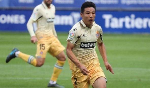  法兰克福主场逆转斯图加特延续不败金身显韧性