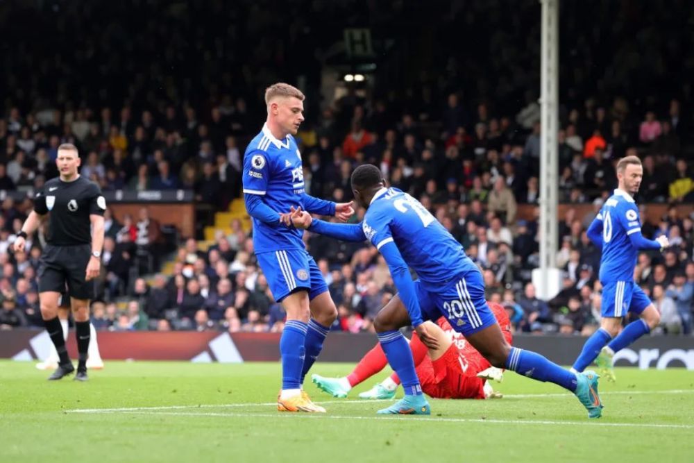  昂热锋线全面开花,客场大胜逃离降级区